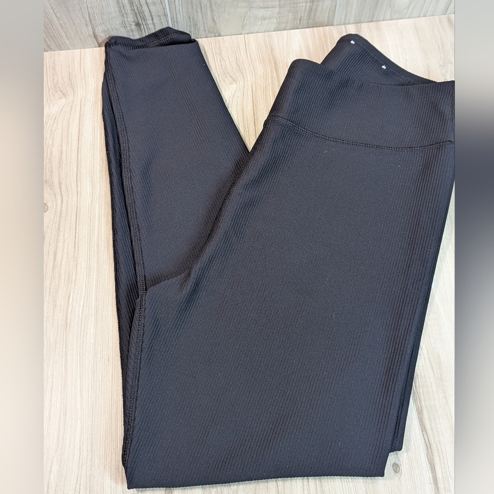 SO Brand Leggings Women's Size Large Black Ribbed